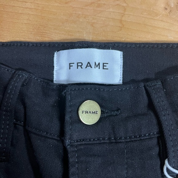 Frame Le High Skinny Black Denim design. Size 27 - Picture 6 of 9